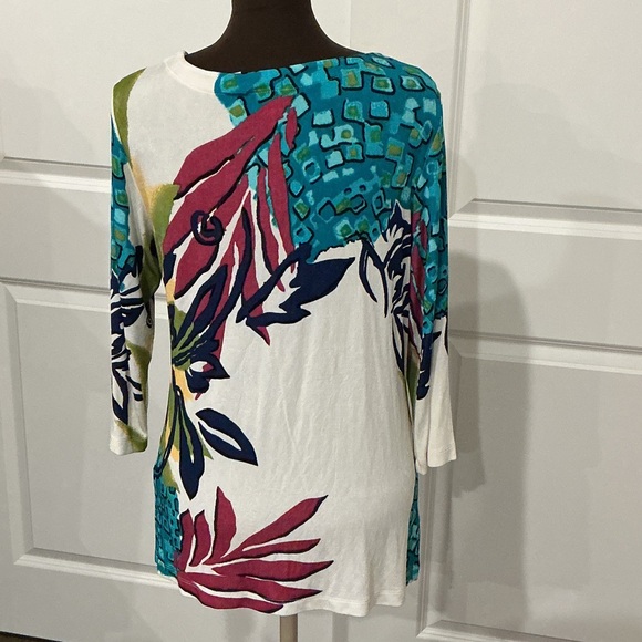 Chico’s Travelers Women’s Blue Green Abstract Vacation V-Neck Top Size 2-Large - Picture 6 of 12